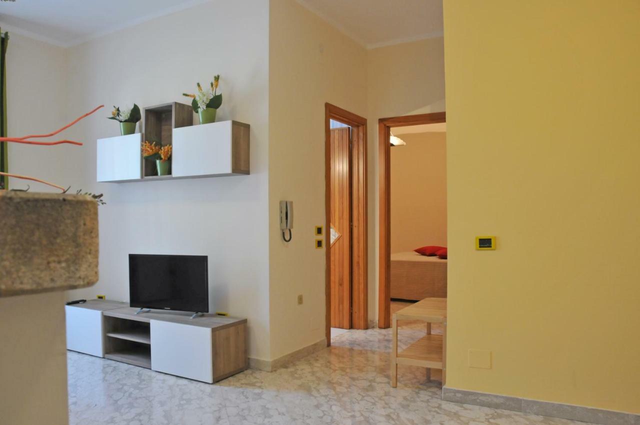 Paestum Rosae Bed & Breakfast Exterior foto
